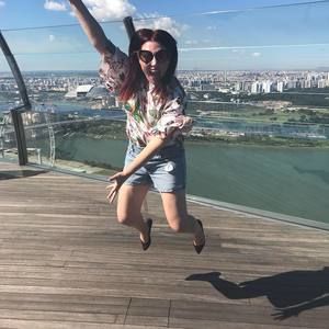 Meet your Posher, Carly